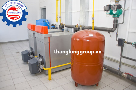 binh-tich-ap-he-thong-nuoc-nong